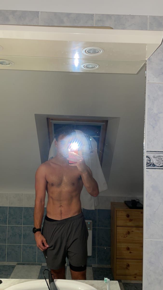 Profil de Yakin
